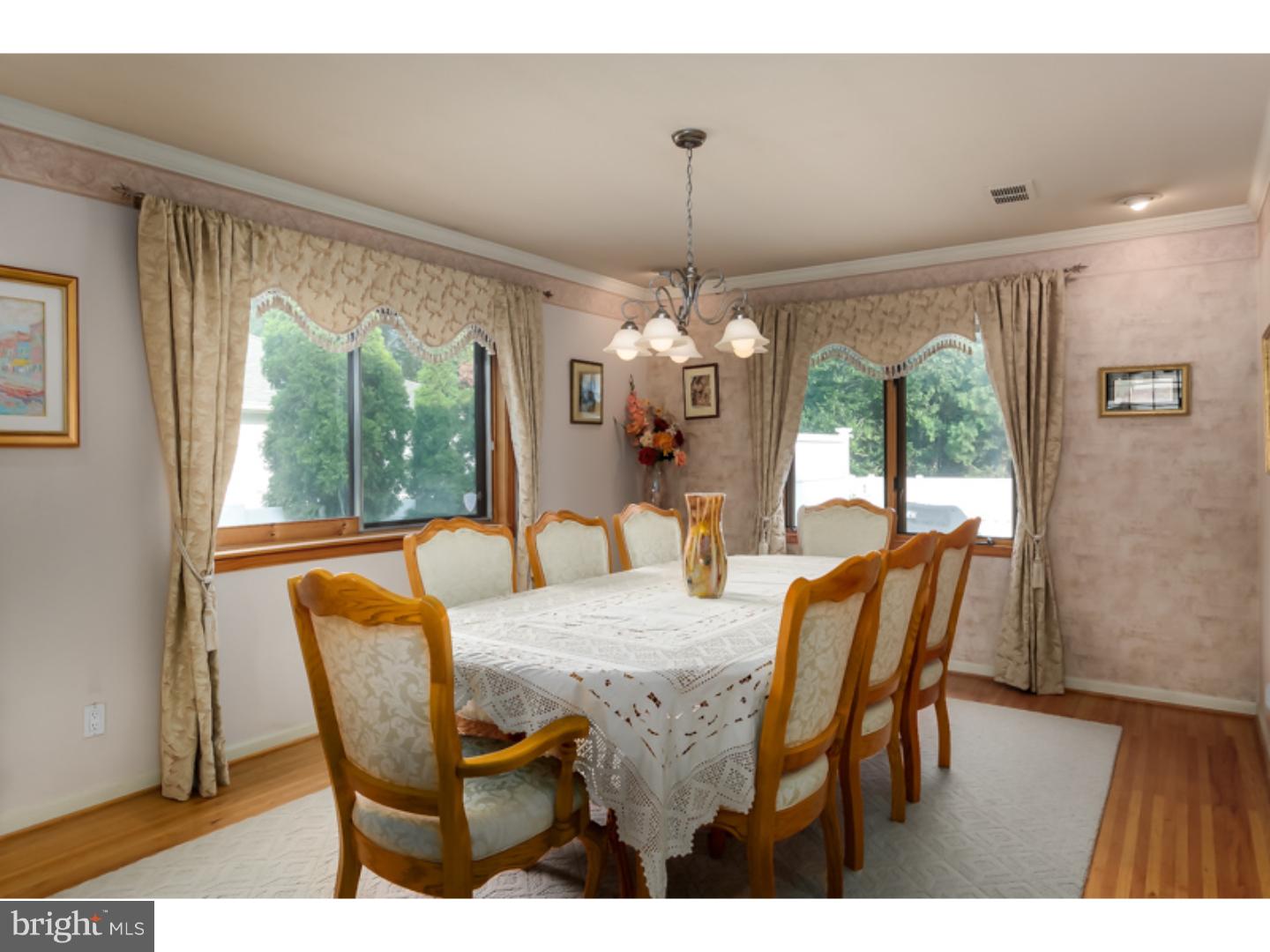 9 Sandringham Road Cherry Hill, NJ 08003 - Photo 6 of 25