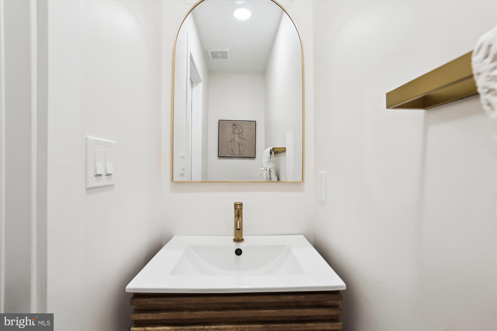 331 16th Street Northeast Washington, DC 20002 - Photo 12 of 26 Gallery Image 12