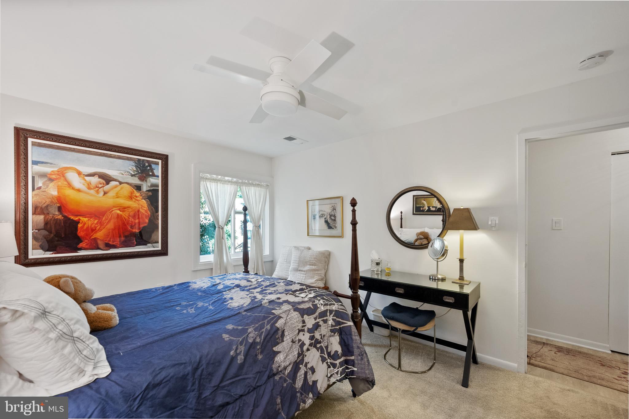 1408 Northgate Square, Unit 22B Reston, VA 20190 - Photo 11 of 23 Primary bedroom