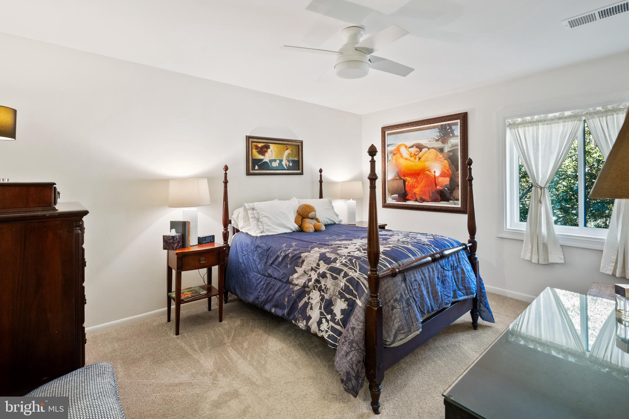 1408 Northgate Square, Unit 22B Reston, VA 20190 - Photo 9 of 23 Primary bedroom