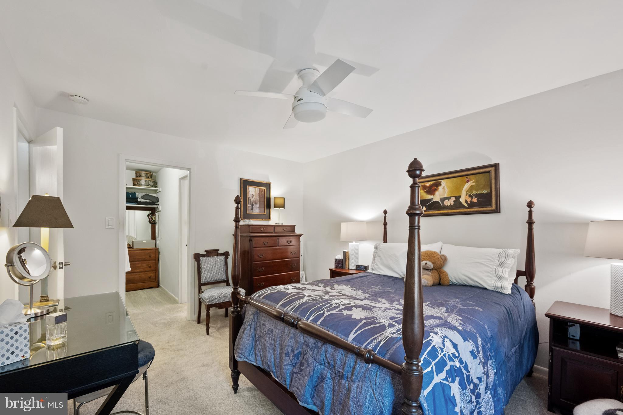 1408 Northgate Square, Unit 22B Reston, VA 20190 - Photo 10 of 23 Primary bedroom