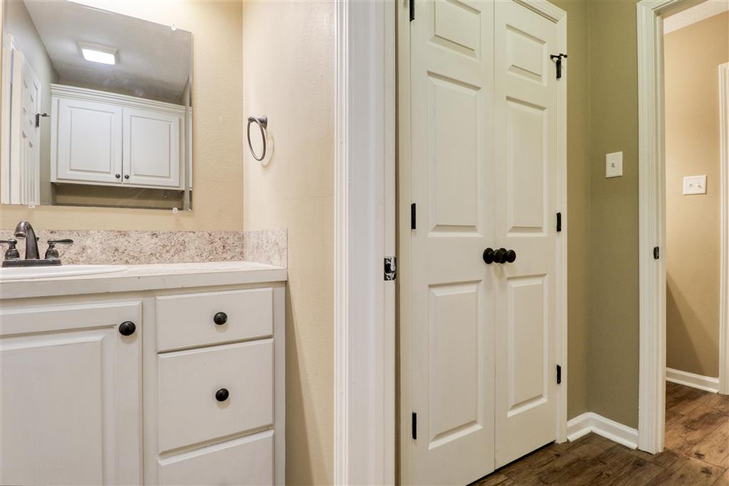 3915 Common Street Lake Charles, LA 70607 - Photo 14 of 18