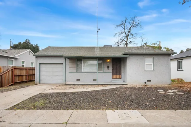 $360,000 | 4540 Summit Way, Sacramento, CA 95820