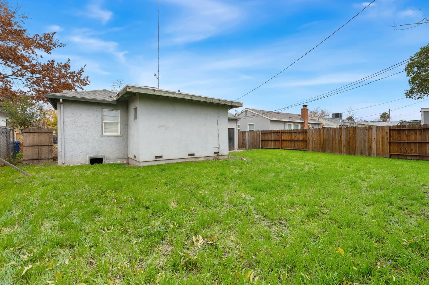 4540 Summit Way Sacramento, CA 95820 - Photo 22 of 22