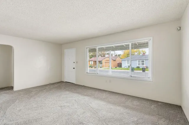 $360,000 | 4540 Summit Way, Sacramento, CA 95820