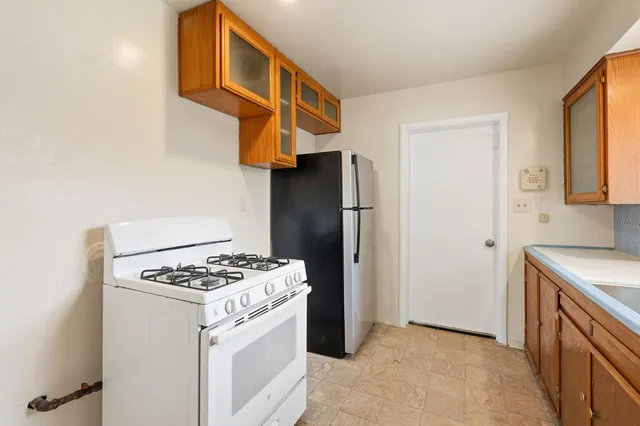 $360,000 | 4540 Summit Way, Sacramento, CA 95820