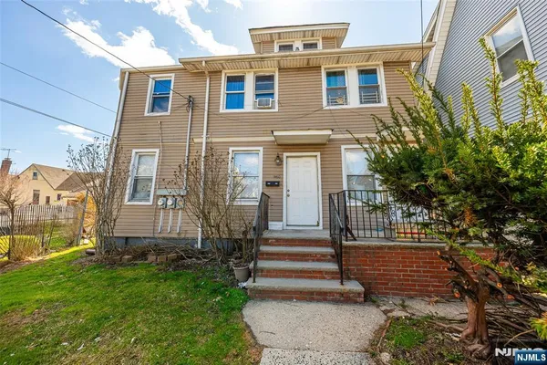 $585,000 | 1460 Clinton Avenue, Irvington, NJ 07111