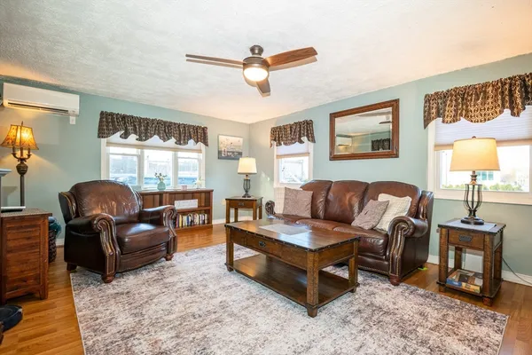 $699,999 | 189 Holyoke Street, Lynn, MA 01905