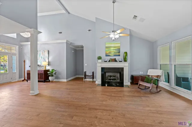 $555,000 | 38190 Springwood Avenue, Prairieville, LA 70769