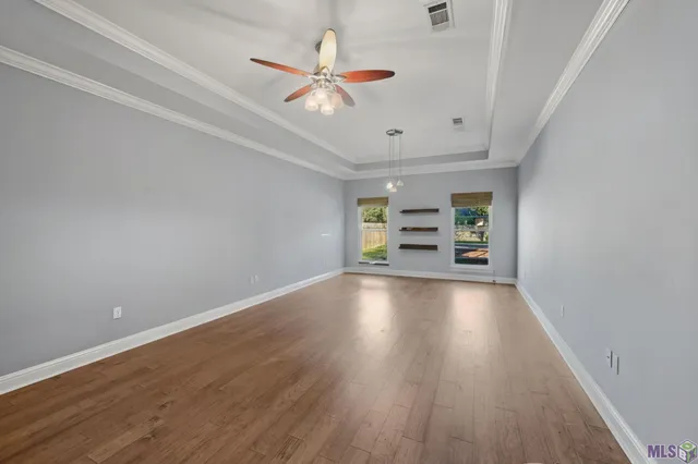 $555,000 | 38190 Springwood Avenue, Prairieville, LA 70769