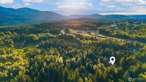 $1,899,000 | 10424 348th Avenue Southeast, Snoqualmie, WA 98065
