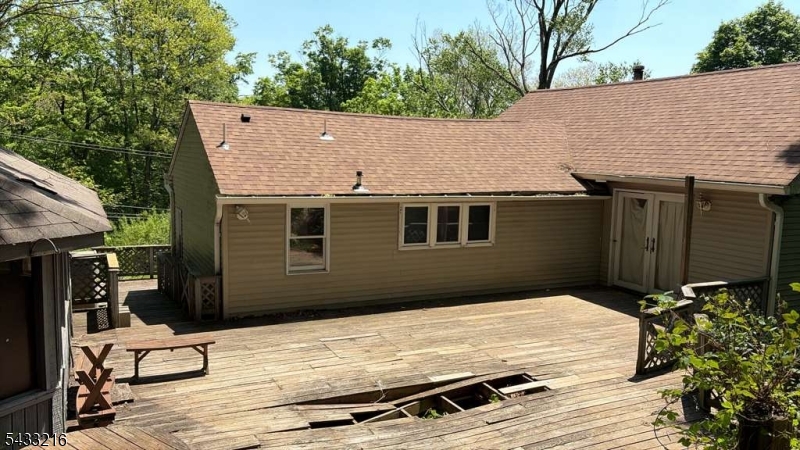 7 Tecumseh Ridge Wharton, NJ 07885 - Photo 5 of 18