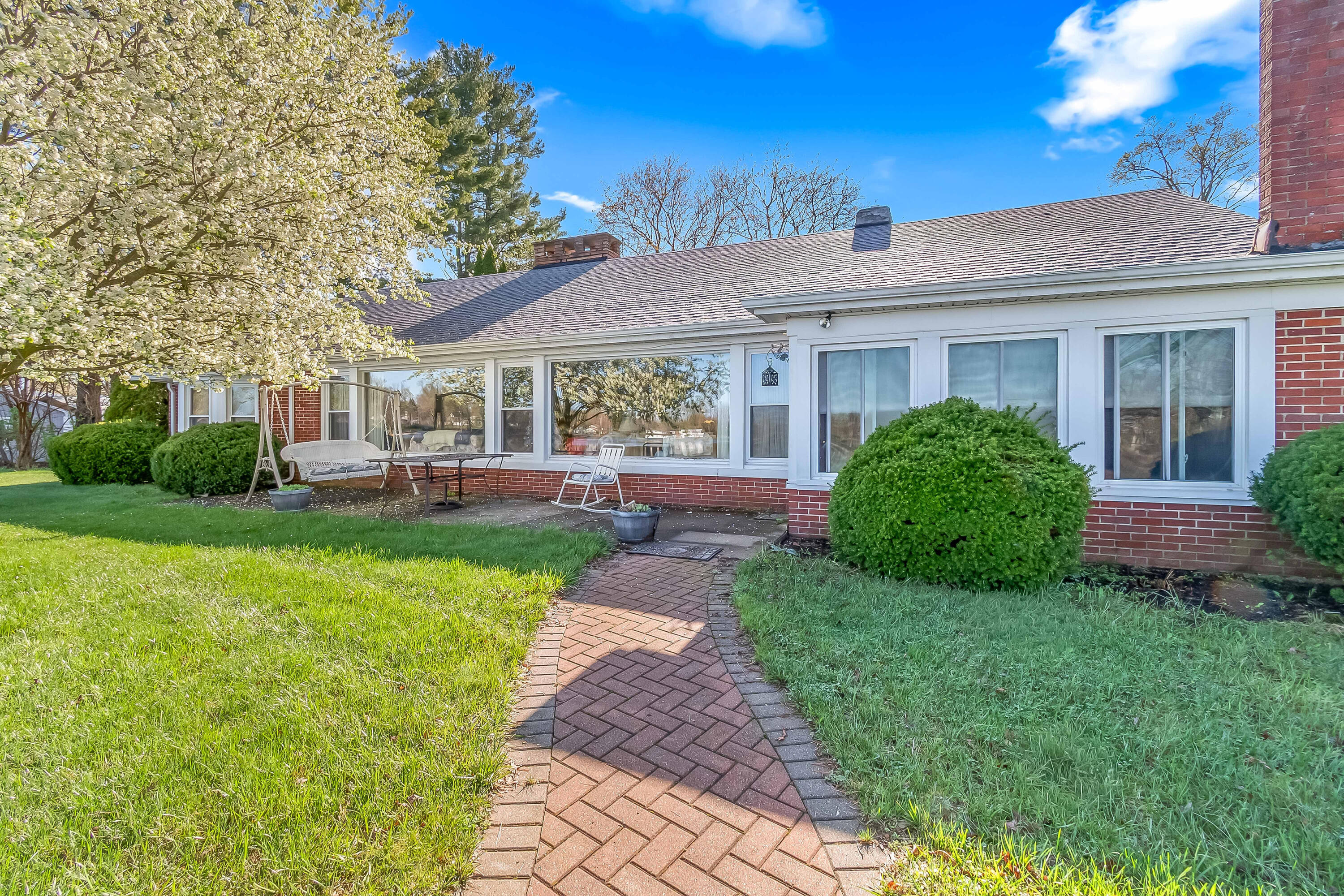 10900 Curth Road Jonesville, MI 49250 - Photo 11 of 71 37