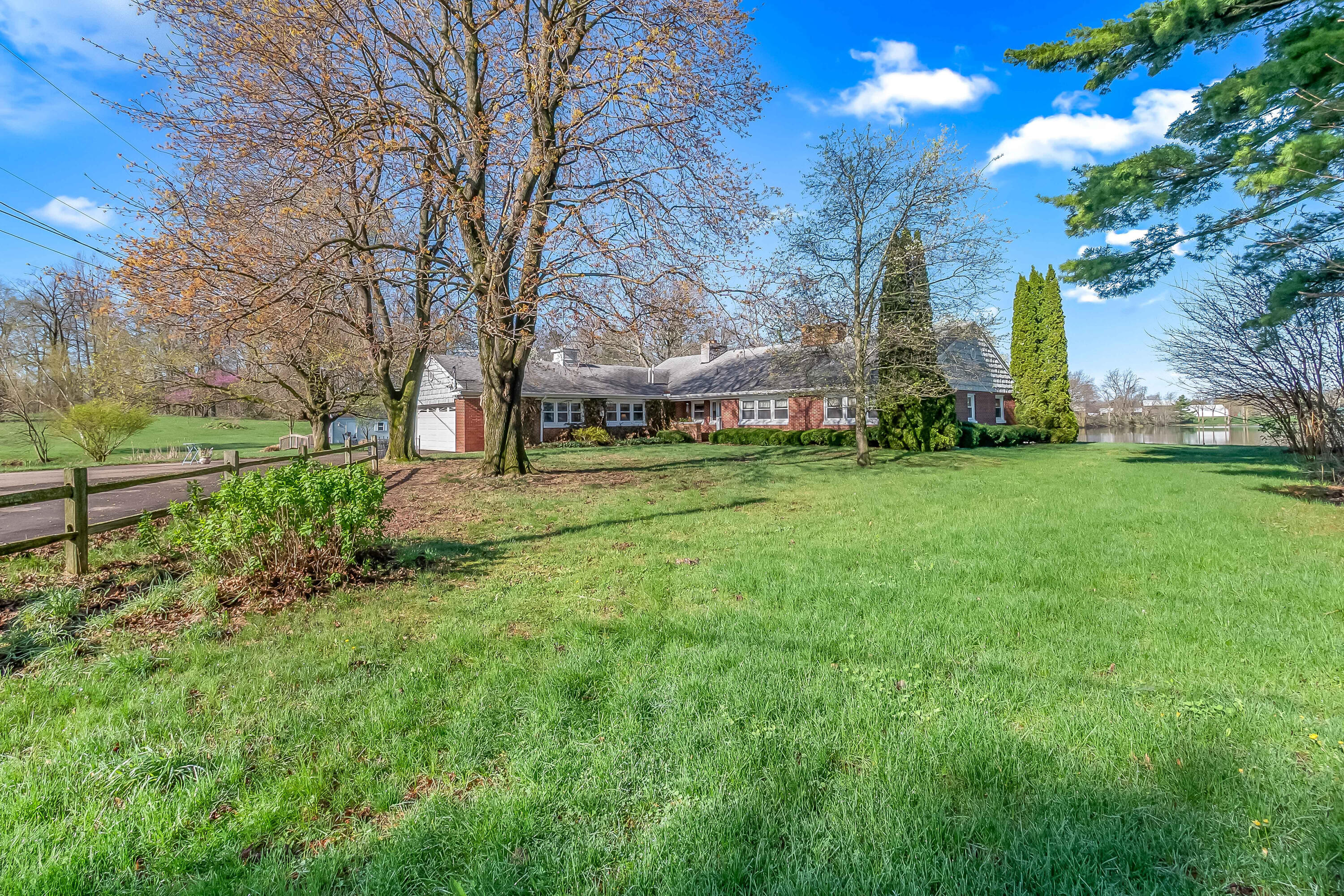 10900 Curth Road Jonesville, MI 49250 - Photo 6 of 71 30