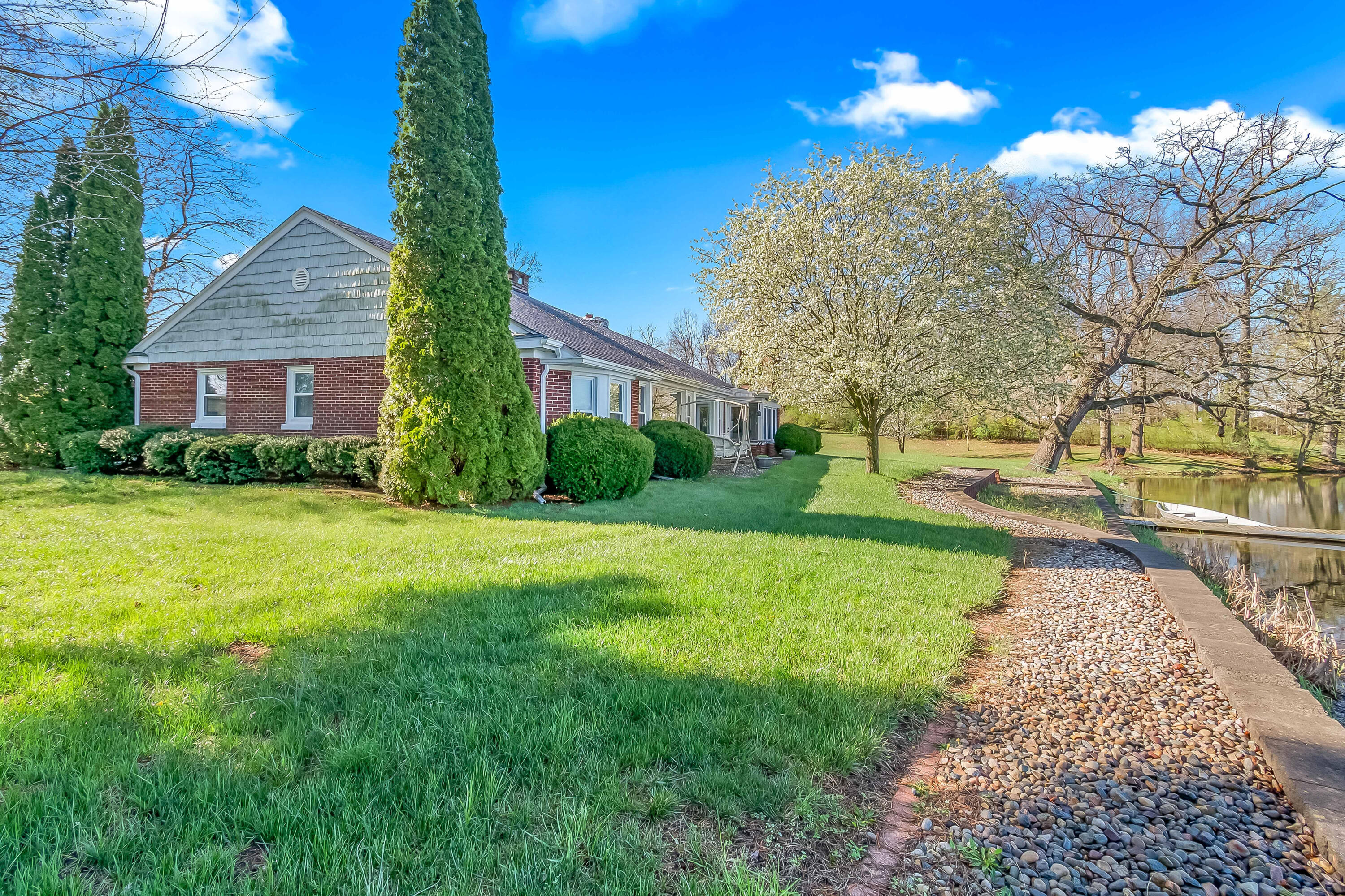 10900 Curth Road Jonesville, MI 49250 - Photo 9 of 71 42