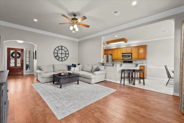 $350,000 | 3534 Ryann Court, Pasadena, TX 77505