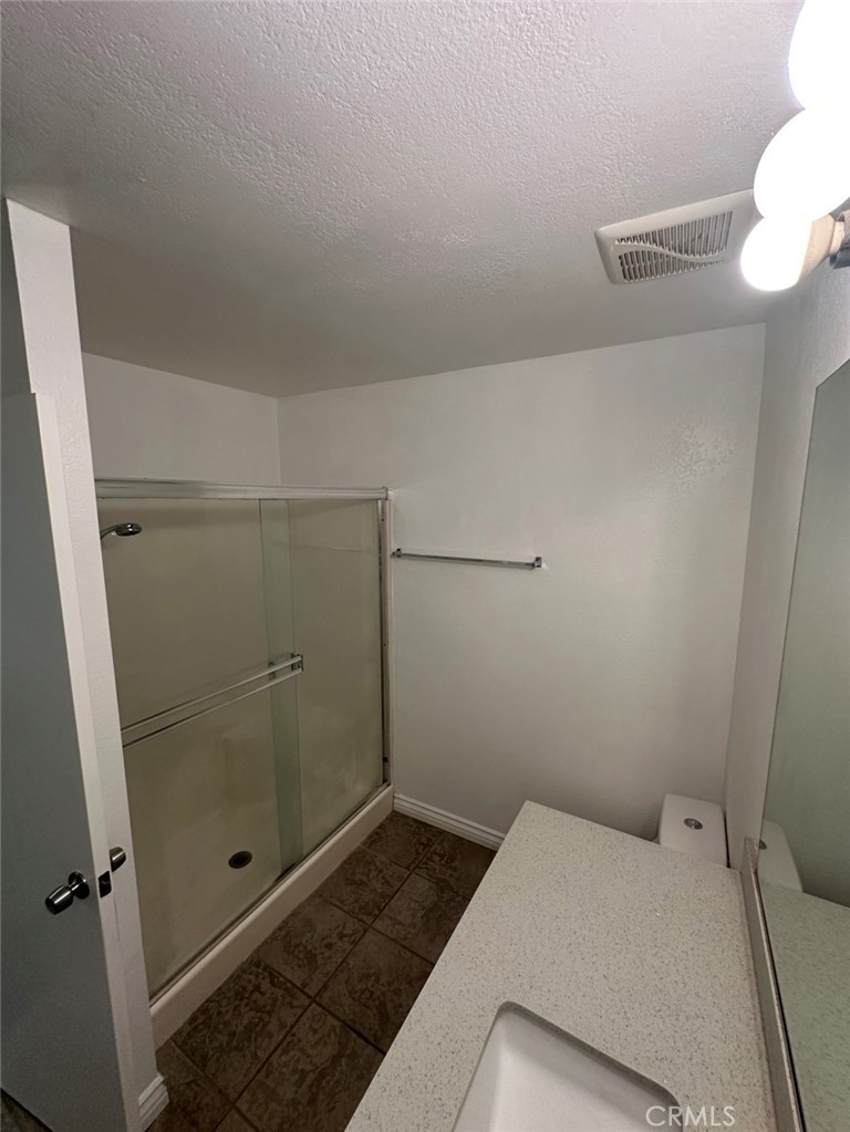29 Town And Country Road Pomona, CA 91766 - Photo 17 of 24