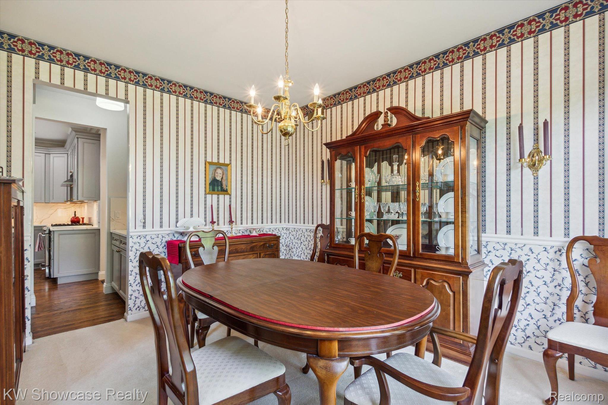 47647 Rochester Drive Novi, MI 48374 - Photo 12 of 36 The Dining Room