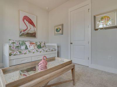 7 Grande Pointe Dr Inlet Beach Inlet Beach, FL 32461 - Photo 13 of 61 a view of room that has painting on the wall