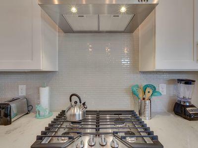 7 Grande Pointe Dr Inlet Beach Inlet Beach, FL 32461 - Photo 30 of 61 a kitchen with sink and stove