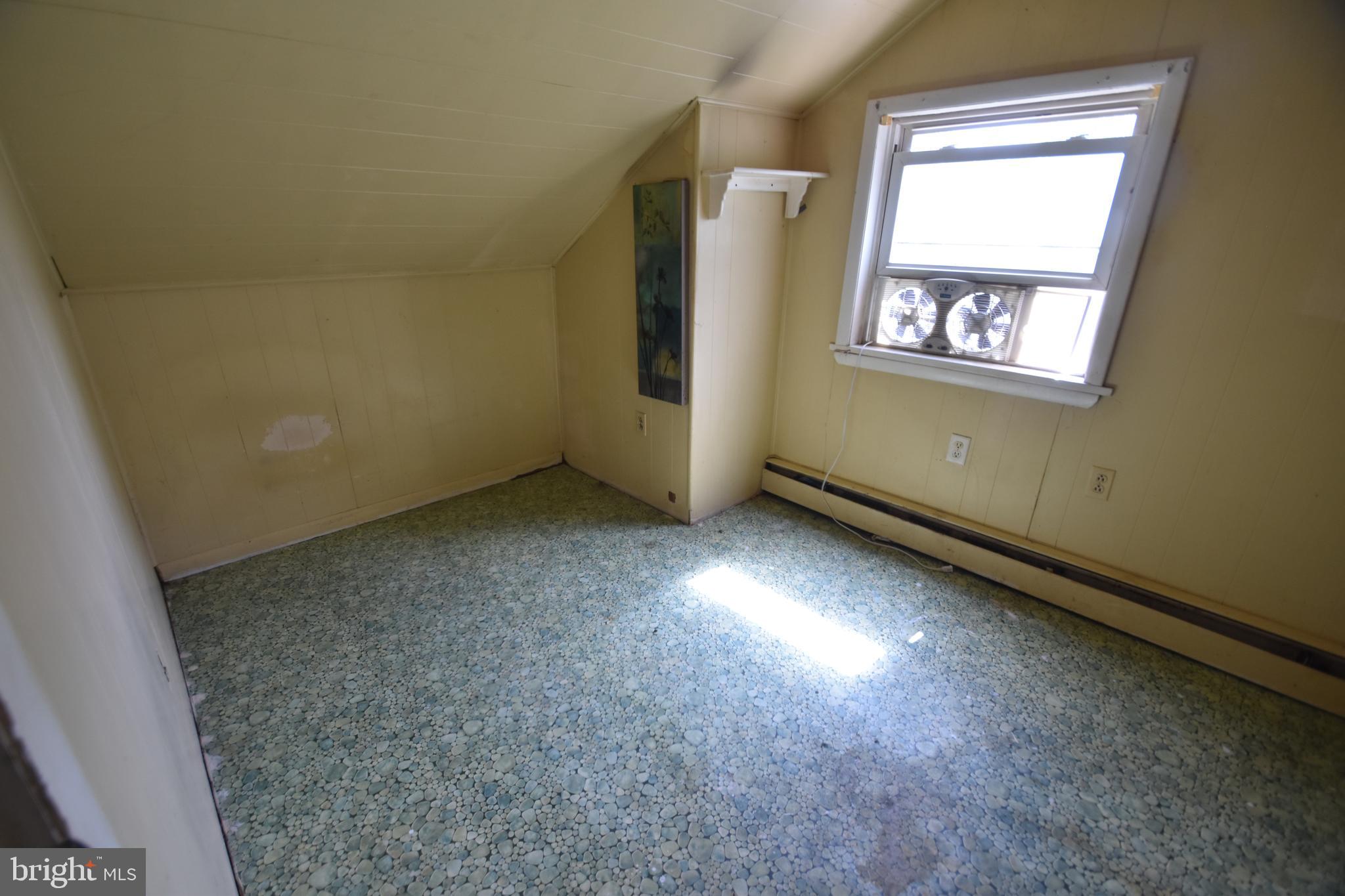 2038 Marsh Road Wilmington, DE 19810 - Photo 27 of 53 an empty room with windows