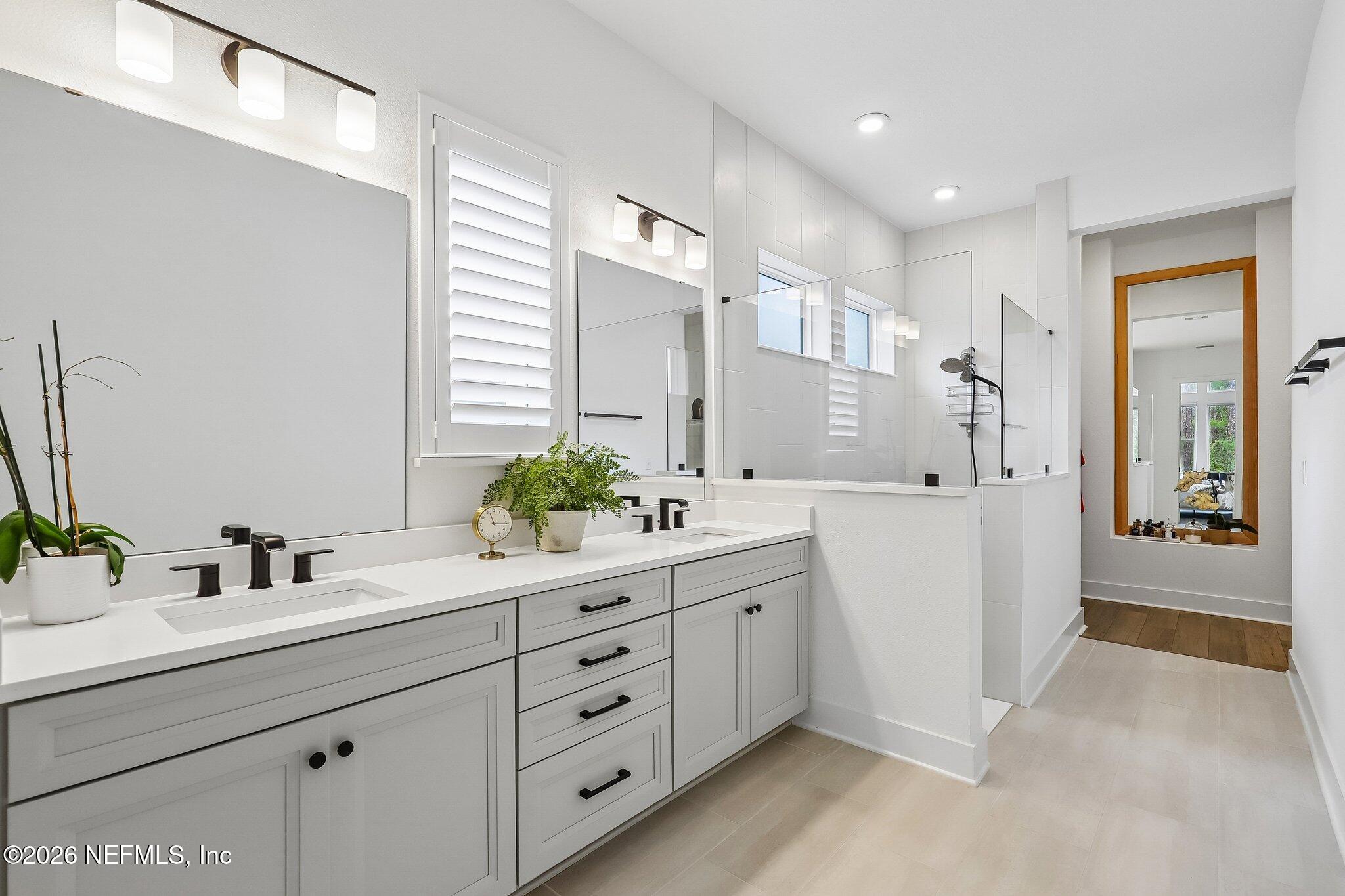 162 Navigators Road St. Johns, FL 32259 - Photo 25 of 64 Primary Bathroom