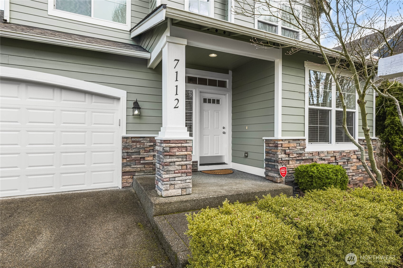 7112 Inlay Street Southeast Lacey, WA 98513 - Photo 3 of 40 Gallery Image 3