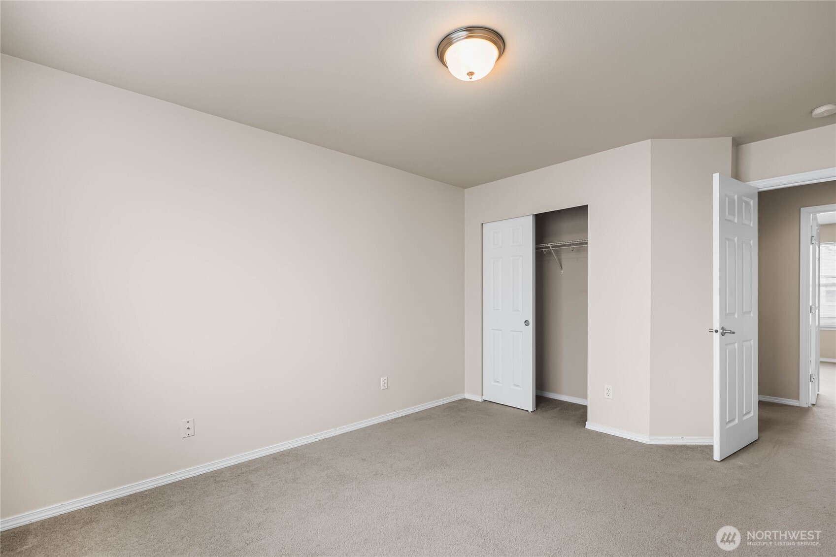 7112 Inlay Street Southeast Lacey, WA 98513 - Photo 34 of 40 Gallery Image 34