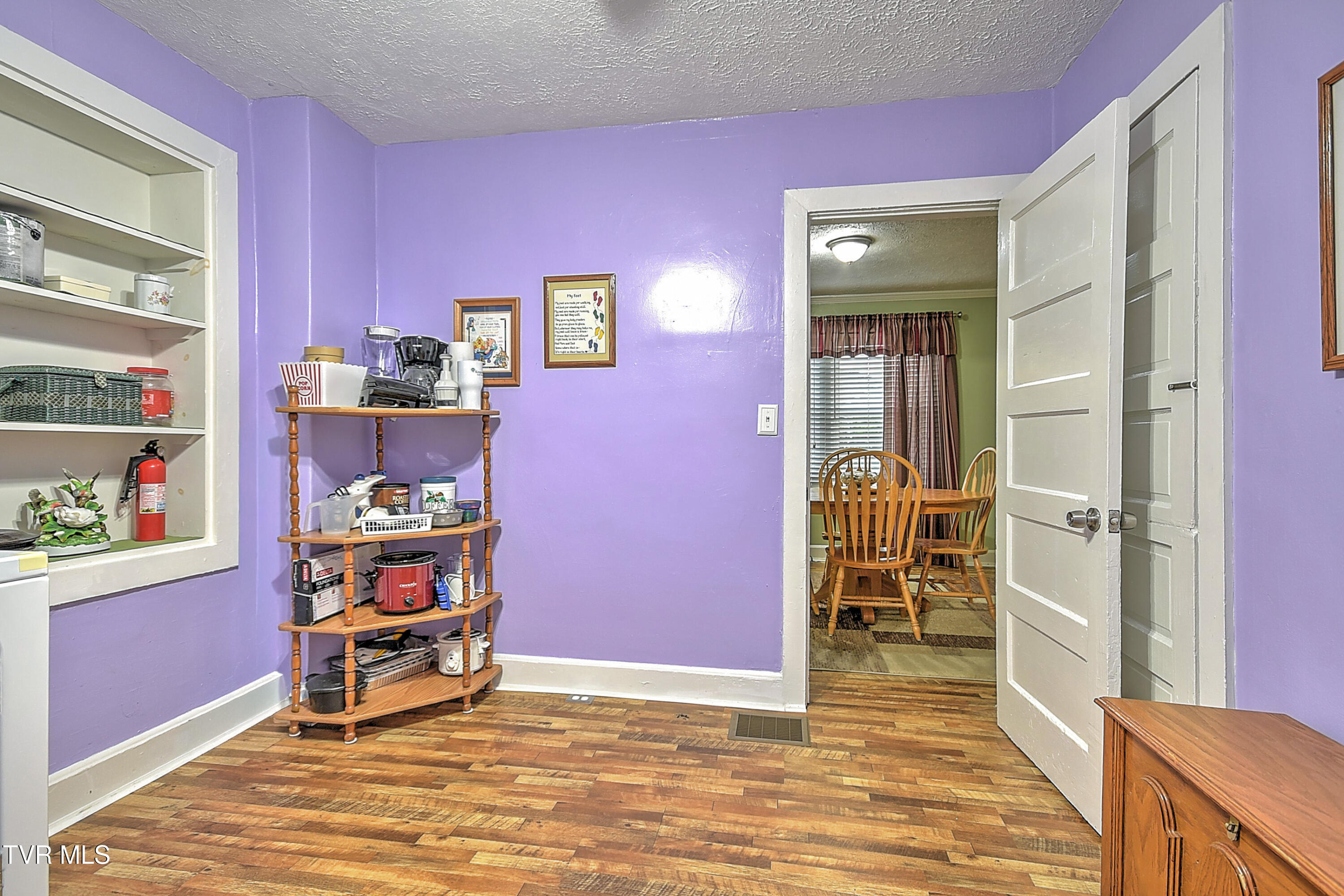 818 Birch Street Kingsport, TN 37664 - Photo 22 of 37 818 Birch BJ-22