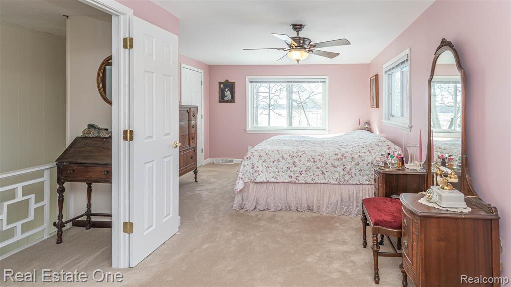 174 Henderson Road Howell, MI 48855 - Photo 26 of 30