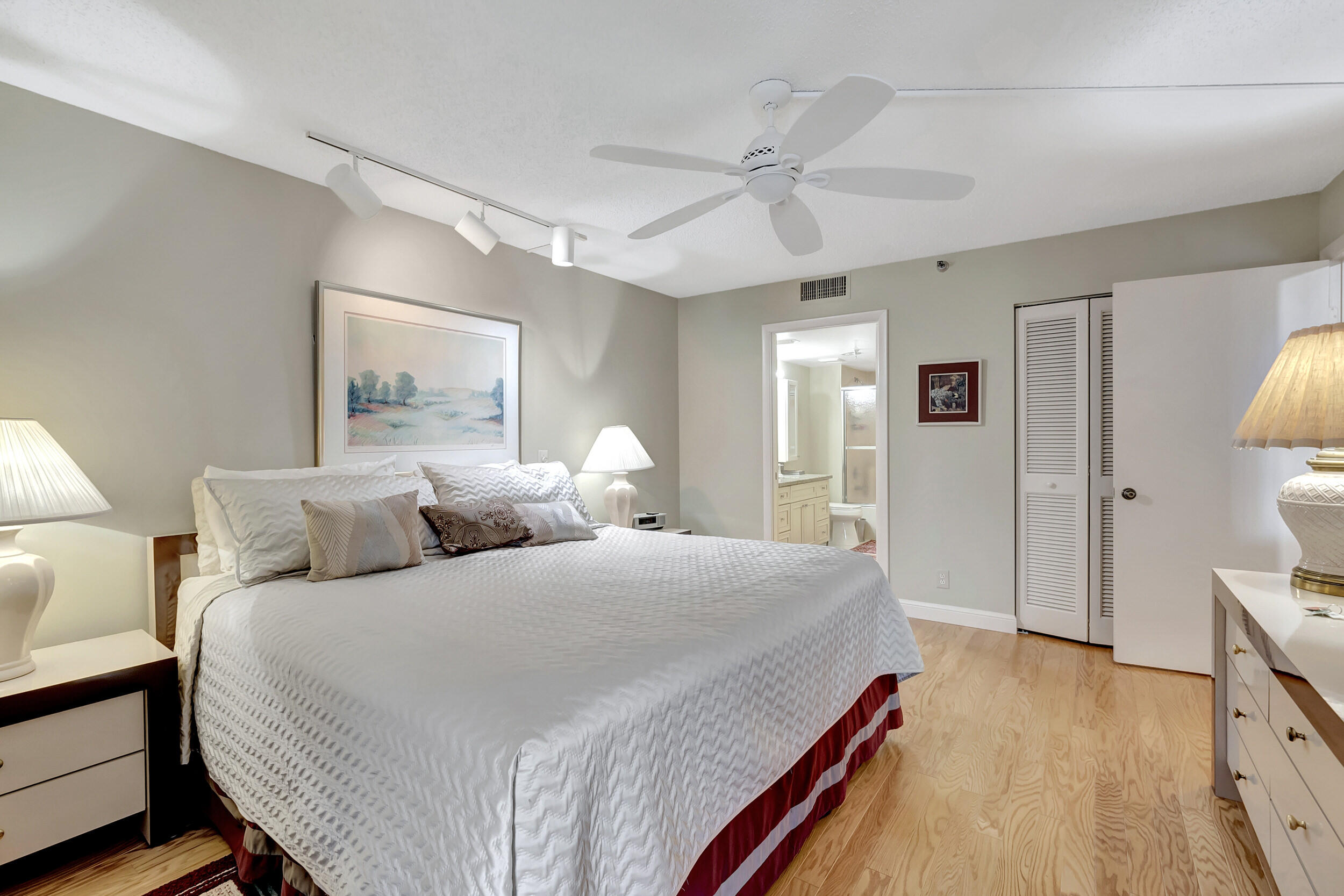 6500 Northwest 2nd Avenue, Unit 315 Boca Raton, FL 33487 - Photo 28 of 34 29_dsc_6225