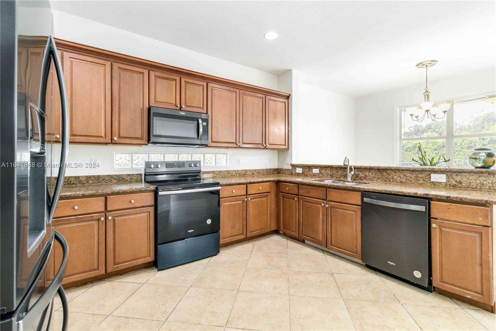 1085 Center Stone Lane Riviera Beach, FL 33404 - Photo 20 of 86 Gallery Image 20