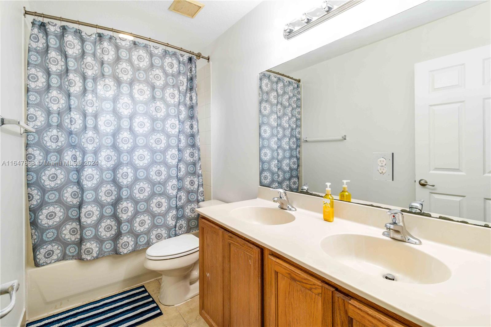 1085 Center Stone Lane Riviera Beach, FL 33404 - Photo 39 of 86 Gallery Image 39