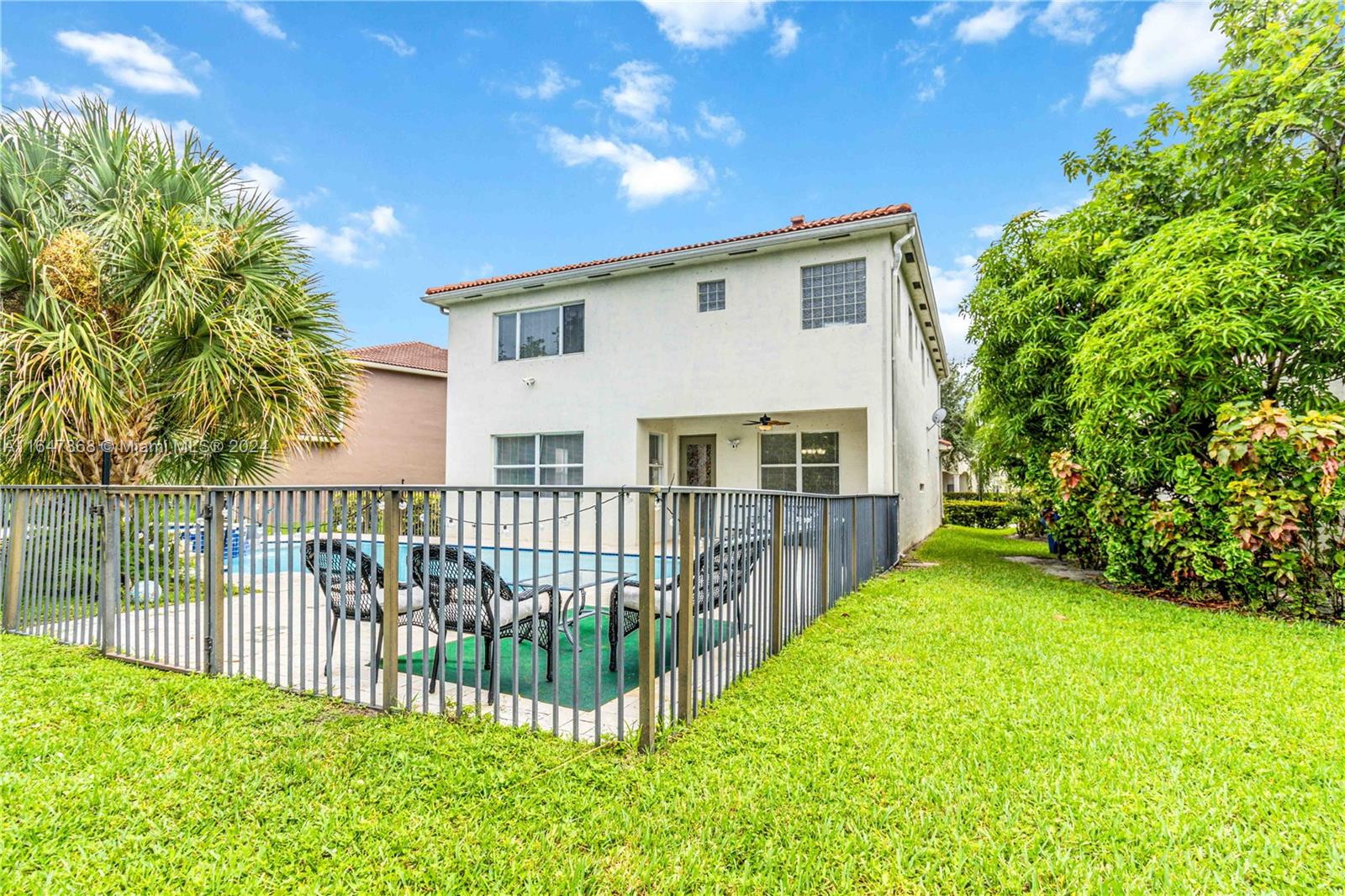 1085 Center Stone Lane Riviera Beach, FL 33404 - Photo 58 of 86 Gallery Image 58