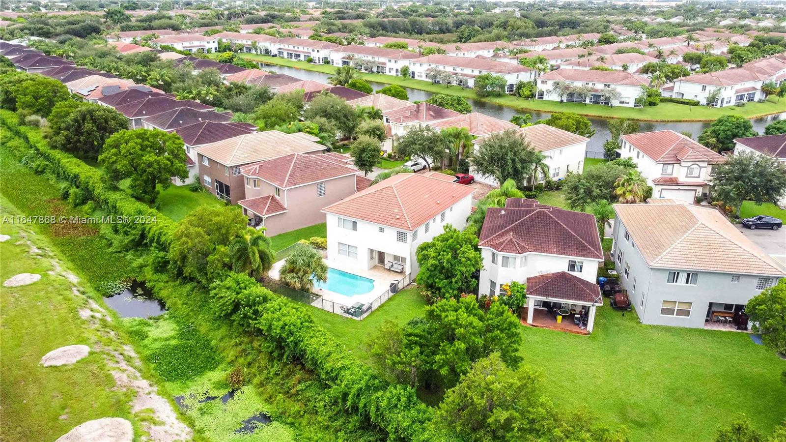 1085 Center Stone Lane Riviera Beach, FL 33404 - Photo 65 of 86 Gallery Image 65