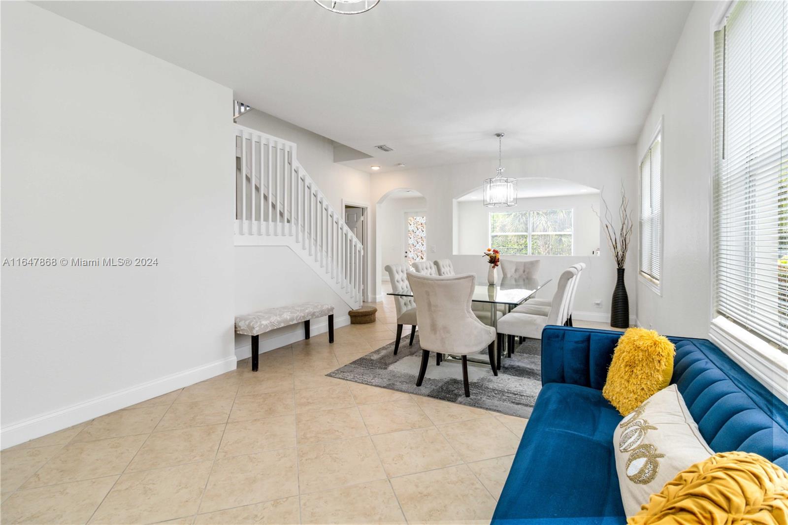 1085 Center Stone Lane Riviera Beach, FL 33404 - Photo 10 of 86 Gallery Image 10