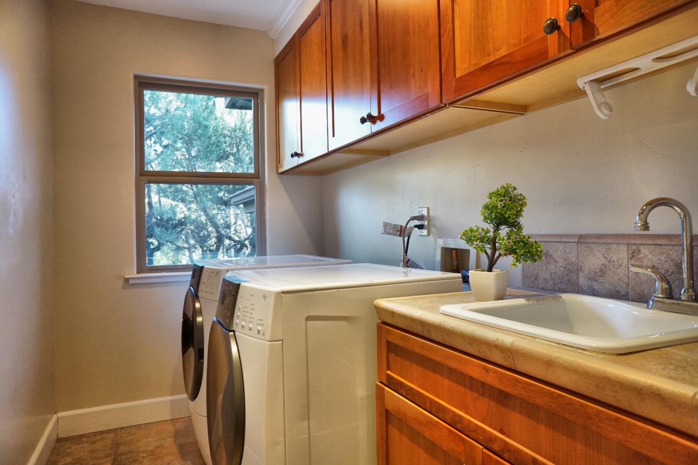 360 Blair Ranch Road Scotts Valley, CA 95066 - Photo 9 of 45 Gallery Image 9