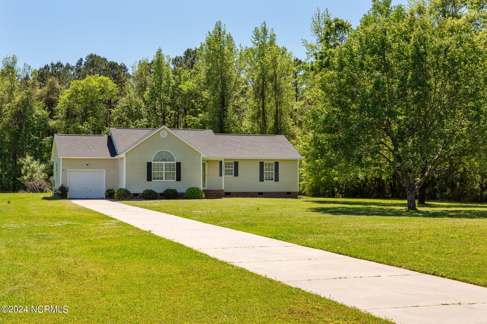 1263 Elijah Loftin Road Kinston, NC 28504 - Photo 4 of 29 ext (2-2)