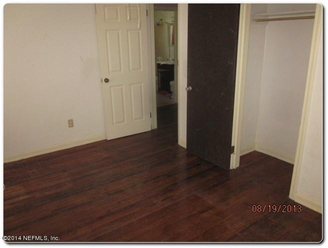 3325 Claremont Road Jacksonville, FL 32207 - Photo 13 of 13 3325 claremount 8 19 13 2013-08-19 023