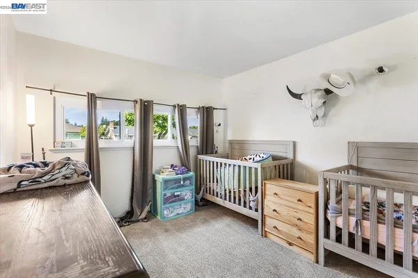 $870,000 | 21330 Kahlert Avenue, Castro Valley, CA 94546