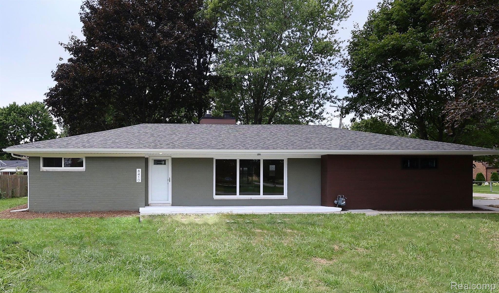 8410 Harding Street Taylor, MI 48180 - Photo 1 of 43 Gallery Image 1