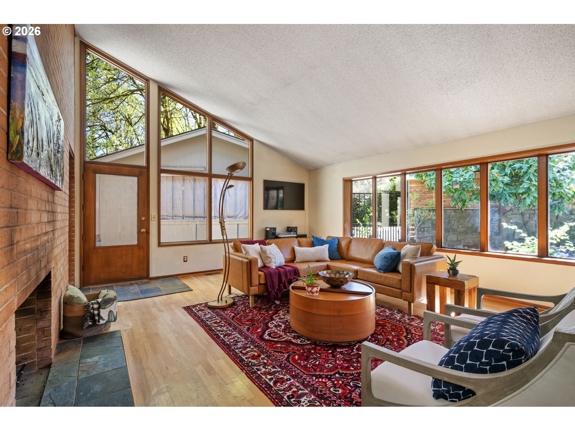 2637 Southwest Patton Court Portland, OR 97201 - Photo 4 of 34