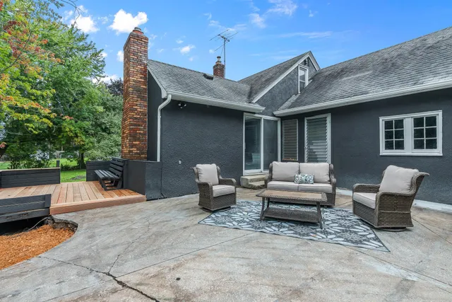 $349,900 | 7650 Stillwater Way North, Oakdale, MN 55128