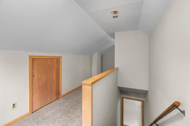 $349,900 | 7650 Stillwater Way North, Oakdale, MN 55128