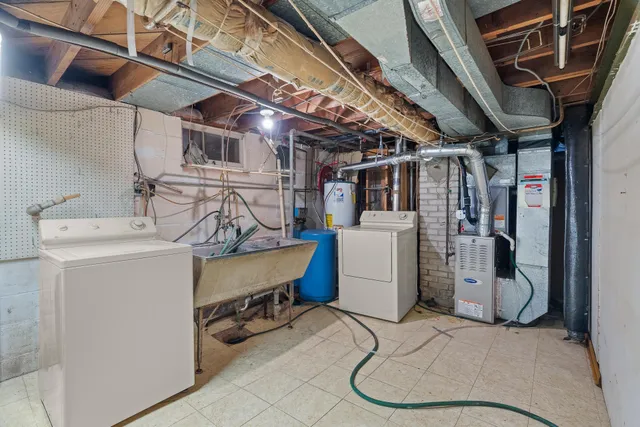 $349,900 | 7650 Stillwater Way North, Oakdale, MN 55128