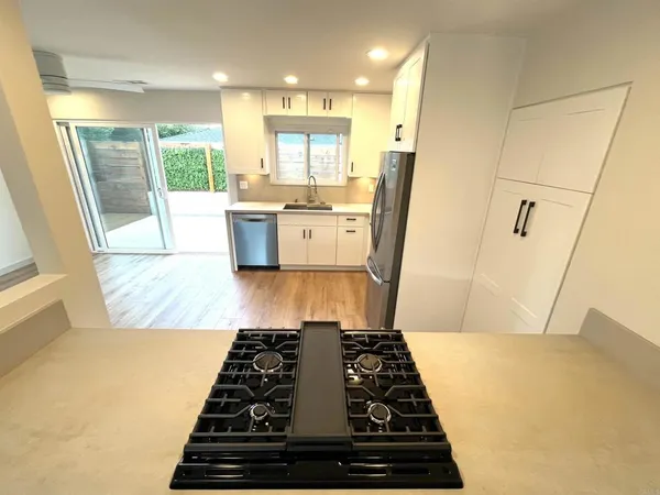 $2,688,000 | 804-814 Clark Avenue, Encinitas, CA 92024