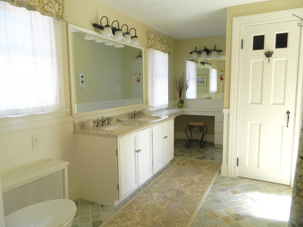 73 Middleton Road Boxford, MA 01921 - Photo 13 of 30