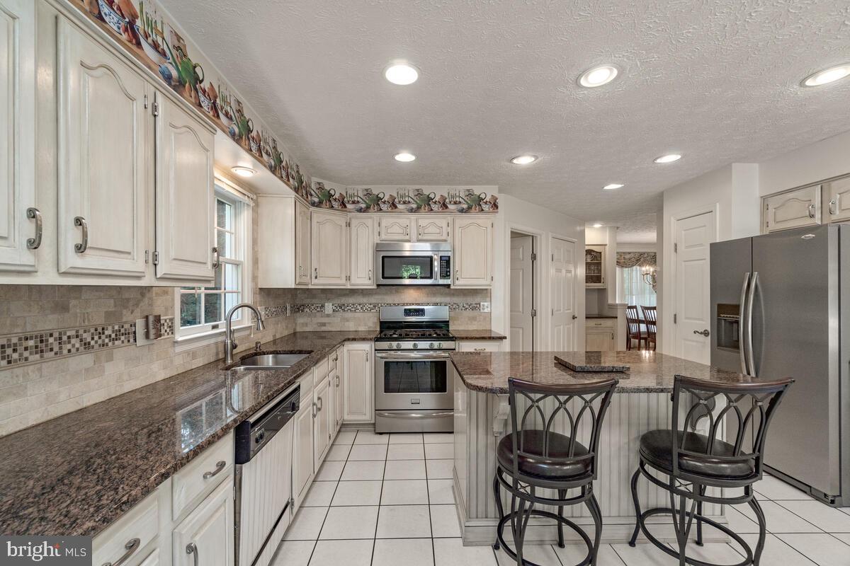 6304 Martin Road Columbia, MD 21044 - Photo 16 of 51 Gallery Image 16
