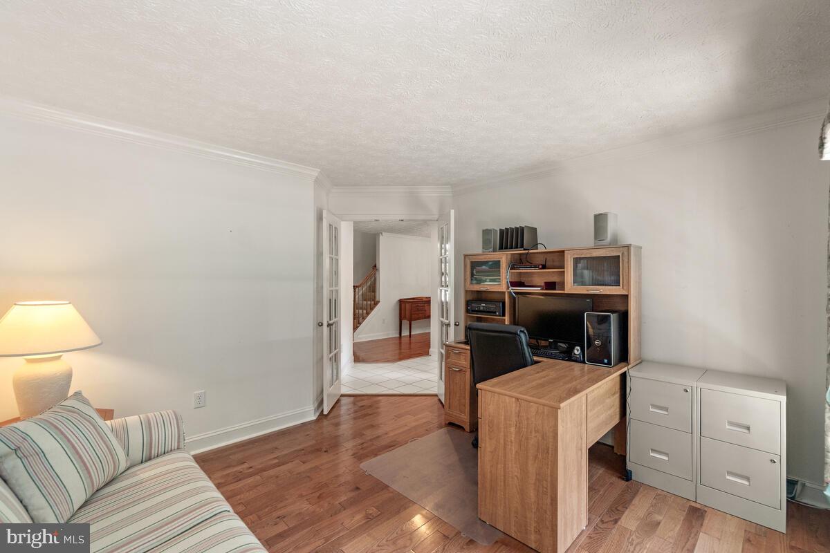 6304 Martin Road Columbia, MD 21044 - Photo 21 of 51 Gallery Image 21