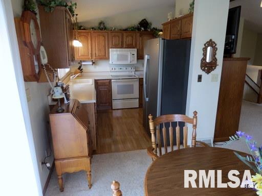 13689 Prairie Center Road Morrison, IL 61270 - Photo 5 of 19